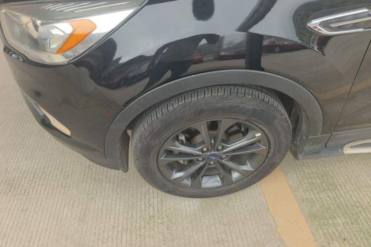 Used Ford Kuga 2019 EcoBoost 180 Two-Wheel-Drive Platinum Edition China VI Standard
