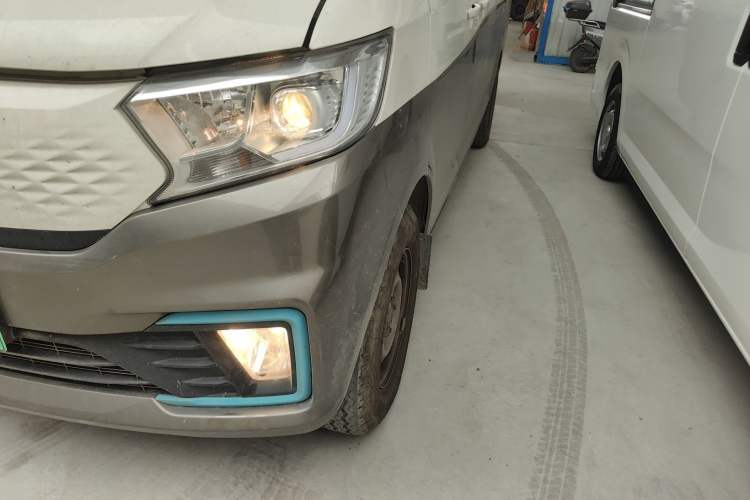 Used CHANGAN KUAYUE Xing V7 EV 2024 316 km Luxury Dual-Door Version 7 Seats