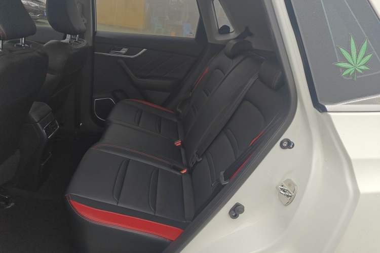 Used Venucia T60 2018 1.6L CVT Smart & Fun Version China VI Standard