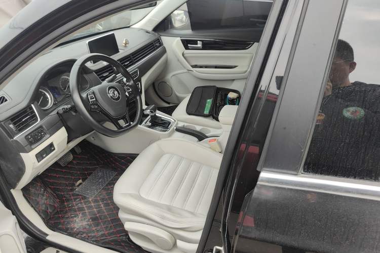 Used FORTHING Joyear S50 2017 1.6L CVT Luxury Model