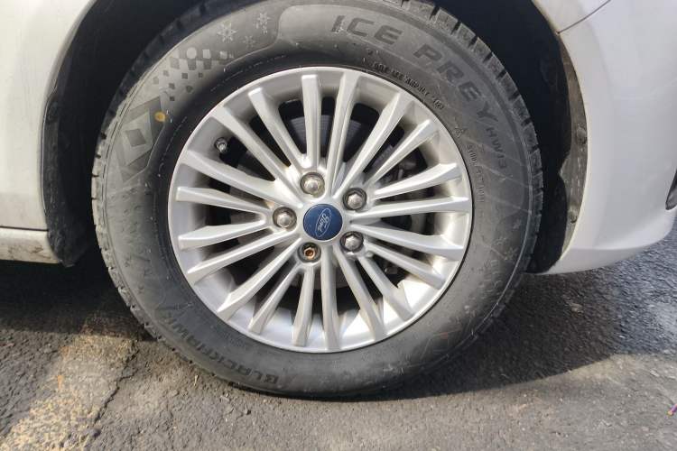 Used Ford Escort 2015 1.5L Automatic Comfort Edition