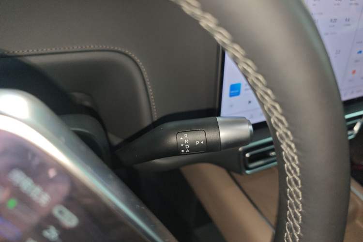 Used Li Auto L8 2025 Ultra Smart Refreshed Edition
