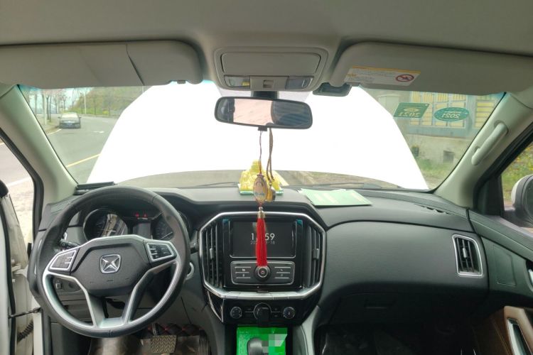 Used JMC Yusheng S350 2016 2.4T Automatic 2WD Diesel Luxury 5-Seater
