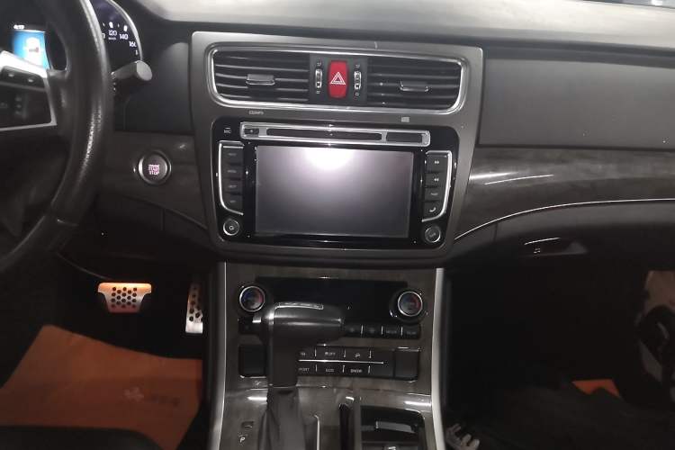 Used Haval H8 2015 2.0T Two-Wheel Drive Comfort Version
