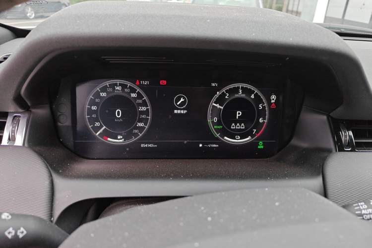 Used Land Rover Discovery Sport New Energy 2021 P300e Performance Tech Edition Instrument Cluster