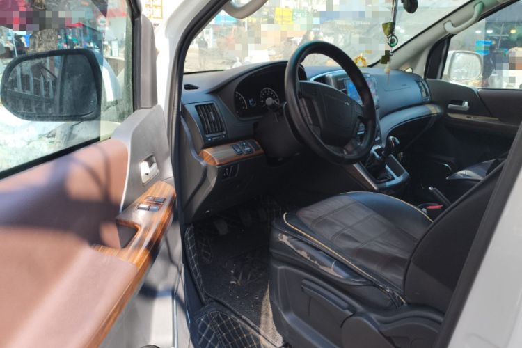 Used FORTHING Lingzhi PLUS 2021 2.0L Manual Comfort Version 7 Seats