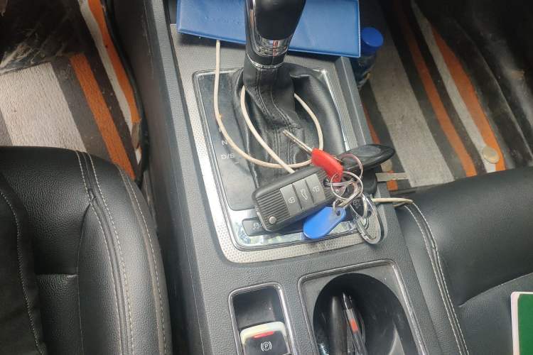 Used Roewe i6 2017 20T Automatic Internet ZhiZun Edition