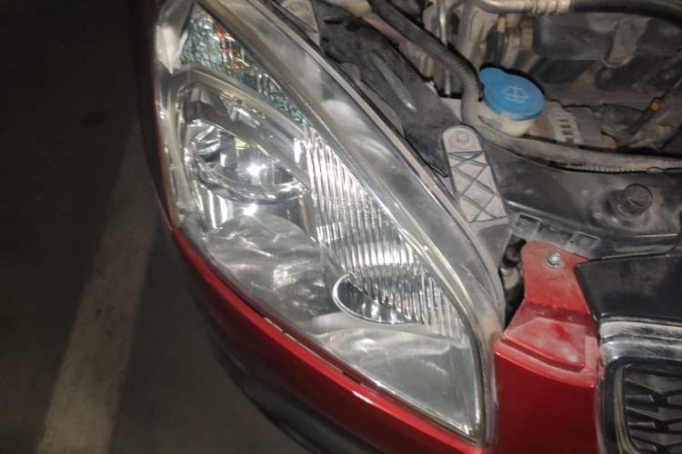 Used Nissan Qashqai 2011 2.0 XV Lea CVT 2WD Right Front Headlight