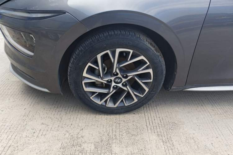 Used Hyundai Mistra 2021 1.8L CVT GLX Elite Edition
