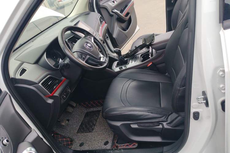 Used CHANGAN CS55 2018 1.5T Manual Colorful Model China V Standard