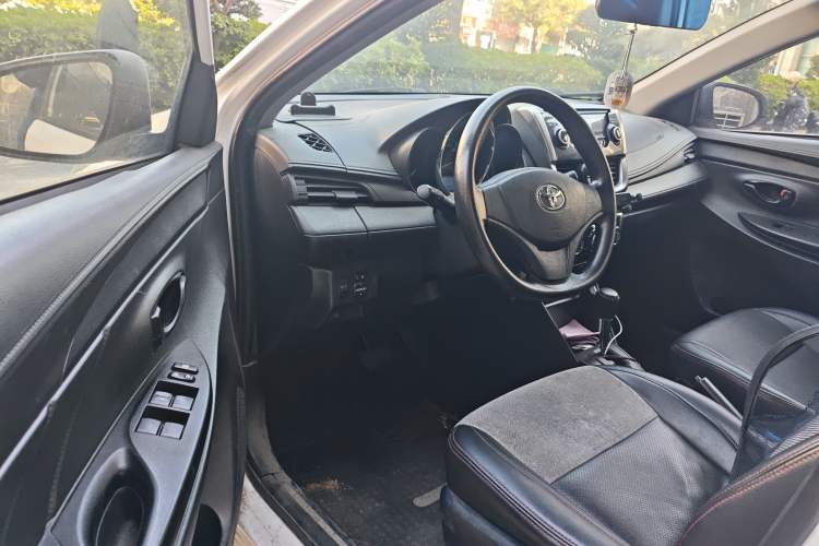 Used Toyota YARiS L Zhi Xiang 2017 1.5E CVT Dynamic Edition Driver Seat