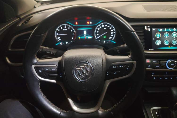 Used Buick GT 2019 18T Automatic Connected Flagship Version China V Standard Steering Wheel