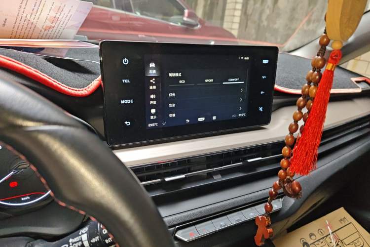 Used Geely Auto Vision X3 2021 PRO 1.5L CVT Deluxe Model
