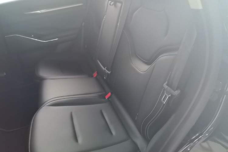 Used Haval H6 2021 3rd Generation 1.5T Automatic Two-Wheel Drive Max Left Rear Seat