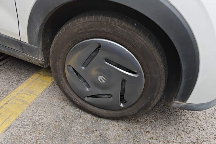 Used Leapmotor T03 2024 200 Lite Edition Right Front Wheel Hub