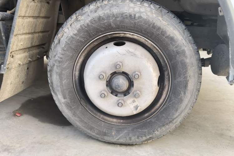 Used Dongfeng Shuaike 