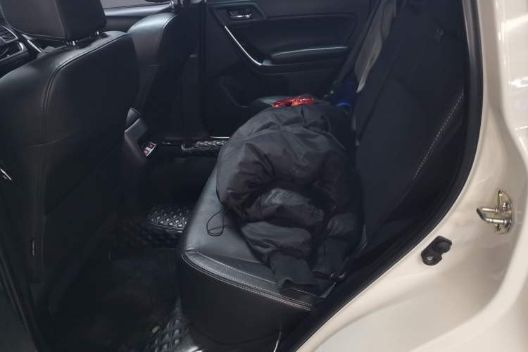 Used Subaru Forester 2016 2.5i Prestige Navigation Edition
