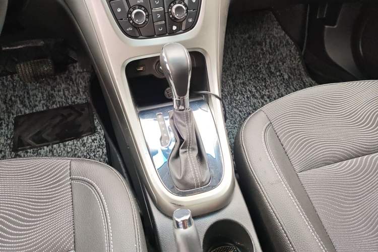 Used Buick GT 2014 XT 1.6L Automatic Fashion Edition