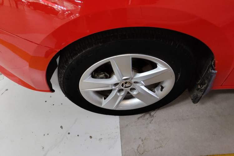 Used Skoda Fabia 2016 1.4L Automatic Car Enjoy Edition