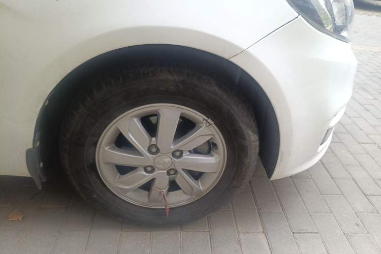 Used Kia K2 2015 Sedan 1.4L MT GLS
