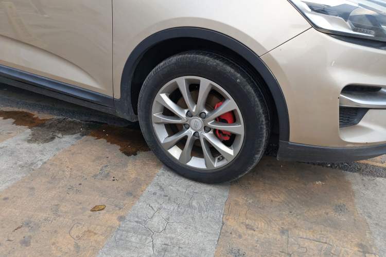 Used Geely Auto Emgrand GS 2018 Sport Edition 1.4T Automatic LingShang Model Right Front Wheel Hub