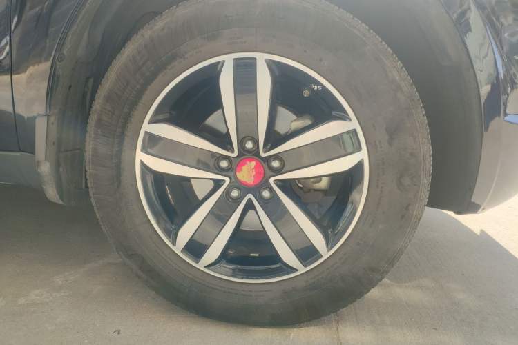 Used Geely Auto GX7 2015 Sports Edition 2.0L Automatic Prestige Model