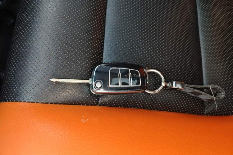 Used Geely Auto Vision X1 2017 1.3L Automatic Player Edition
