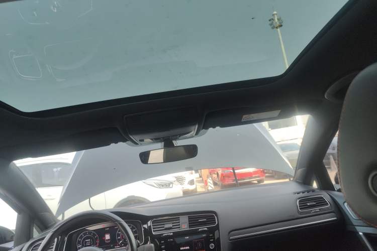 Used Volkswagen Golf GTI 2018 2.0 TSI GTI