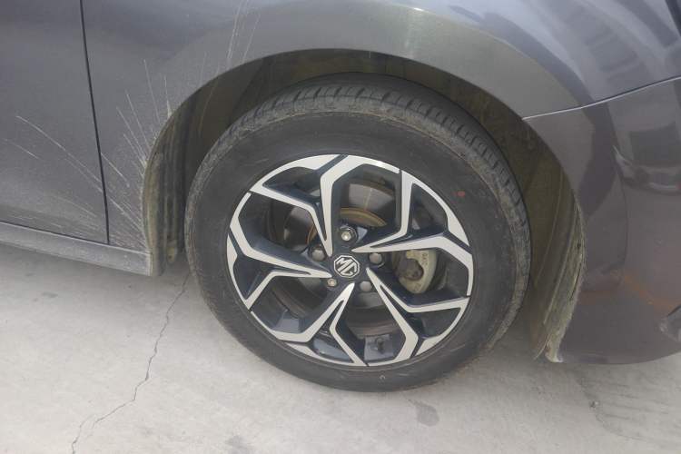 Used MG 5 2021 180 DVVT CVT Youthful Style Edition