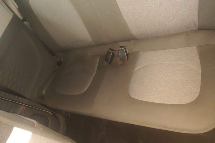 Used Wuling Hongguang MINIEV 2021 Macaron Fashion Model Lithium Iron Phosphate Left Rear Seat