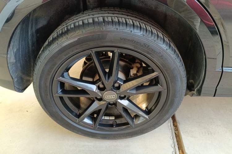 Used Audi Q2L 2018 35 TFSI Launch Exclusive Edition China VI
