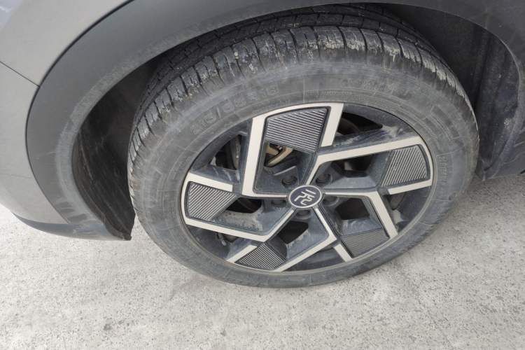Used BYD Yuan PLUS 2022 510 km Flagship Version Right Rear Wheel Hub
