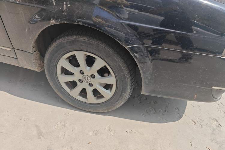 Used Volkswagen Santana Vista 2008 1.8L Manual Sishang Model
