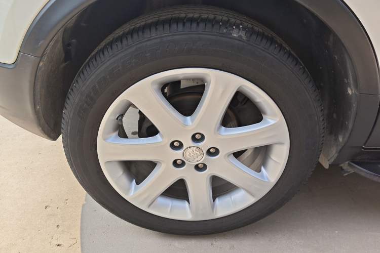 Used Buick Encore 2015 1.4T Automatic Two-Wheel Drive Urban Elite Version