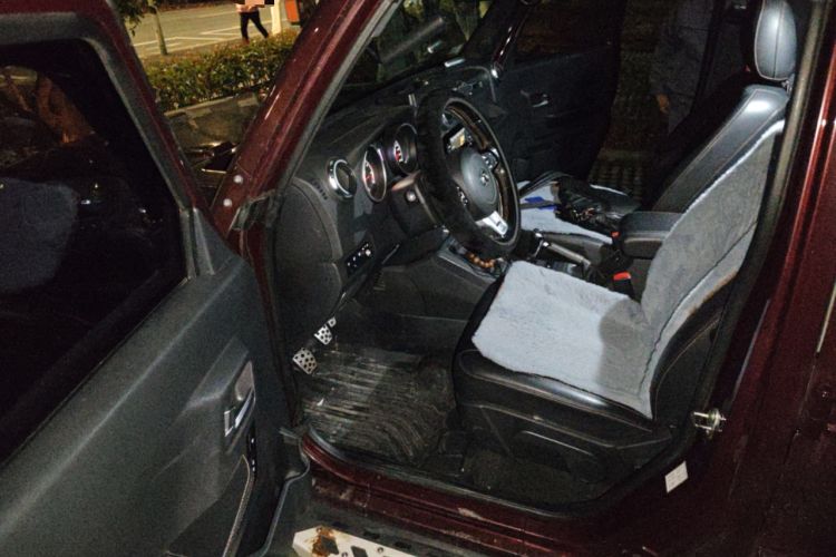 Used BAIC Off-Road BJ40 2016 40L 2.0T Manual All-Wheel Drive Prestige Edition
