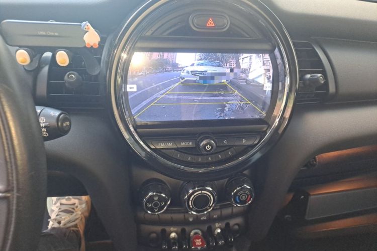 Used MINI 2016 1.2T ONE Pioneer Edition Audio And AC Panel