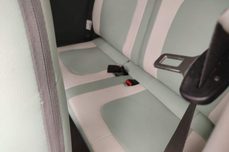 Used Wuling Hongguang MINIEV 2021 Macaron Premium Model – Lithium Iron Phosphate