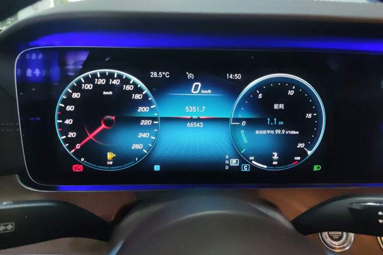 Used Mercedes-Benz E-Class 2022 Second Facelift E 300 L Fashion Edition
