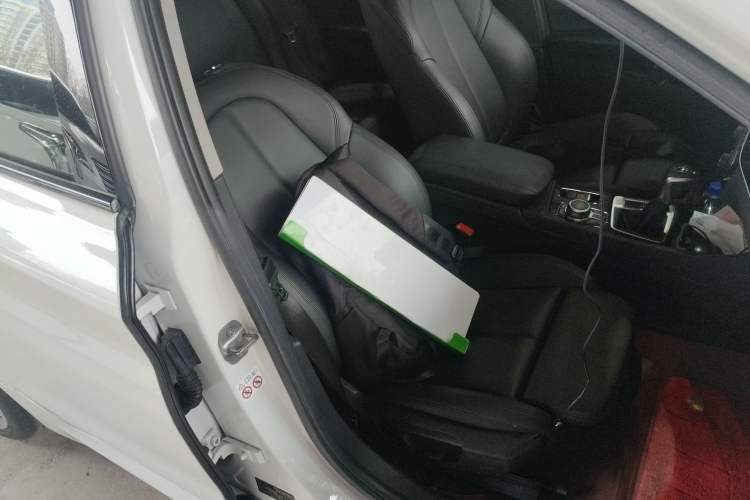 Used BMW 1 Series 2019 120i Leading Model M Sport Package Right Front Seat