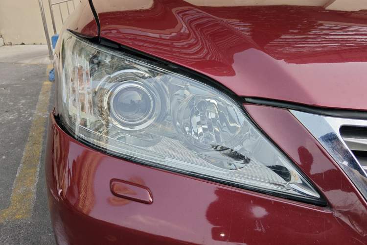 Used Lexus ES 2010 240 Luxury Edition Right Front Headlight