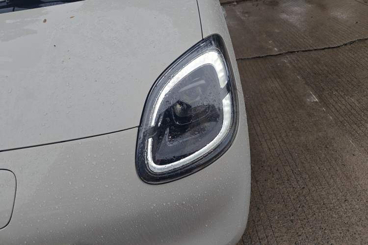 Used Wuling Hongguang MINIEV 2025 Four-Door Version Advanced Edition
