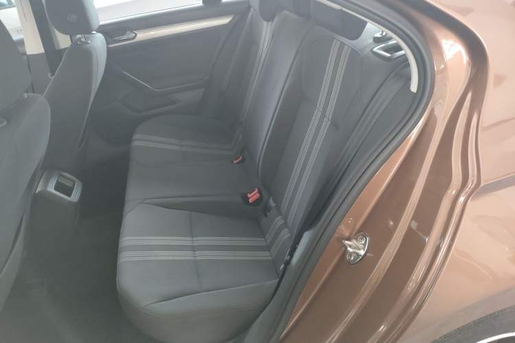 Used Volkswagen Lamando 2017 230TSI DSG Fashion Edition