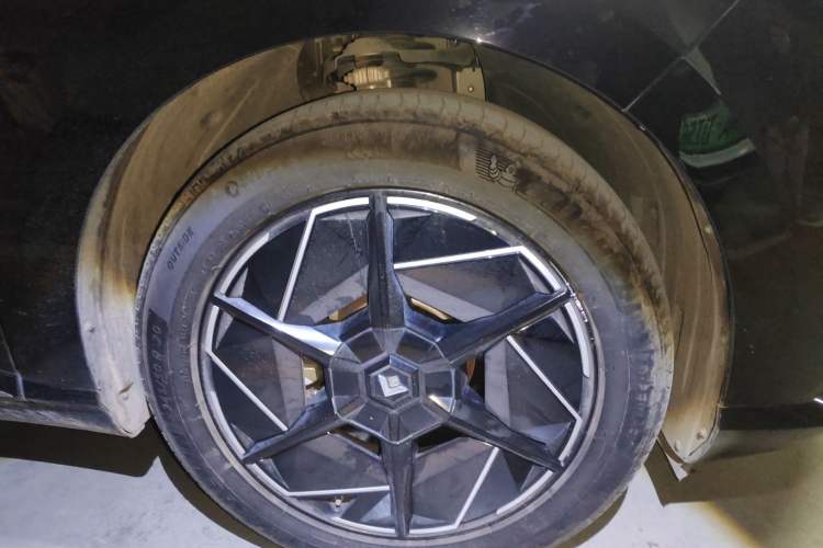 Used Hyptec HT 2023 670 Rear-Drive Ultra-High Voltage Version
