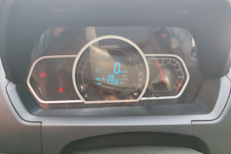 Used Haval H1 2017 Red-Label 1.5L AMT Comfort Model