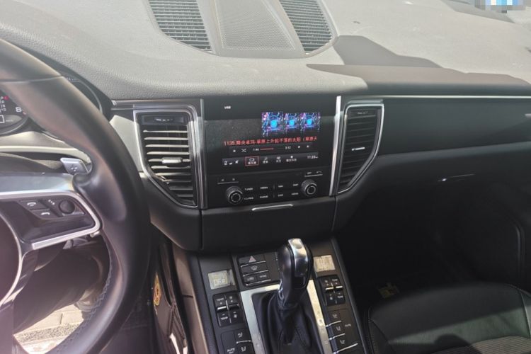 Used Porsche Macan 2017 Macan 2.0T Audio And AC Panel