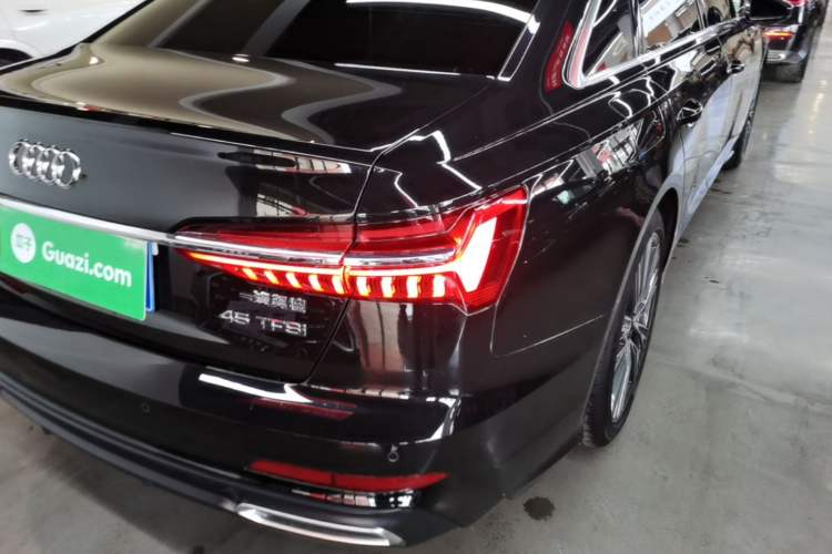 Used Audi A6L 2021 45 TFSI Prestige Dynamic Edition Right Rear Taillight