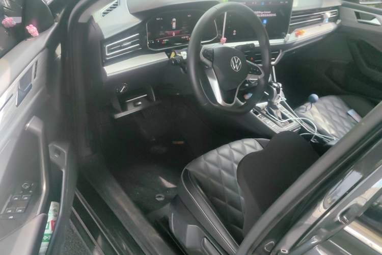 Used Volkswagen Sagitar 2023 300TSI DSG Excellence Edition