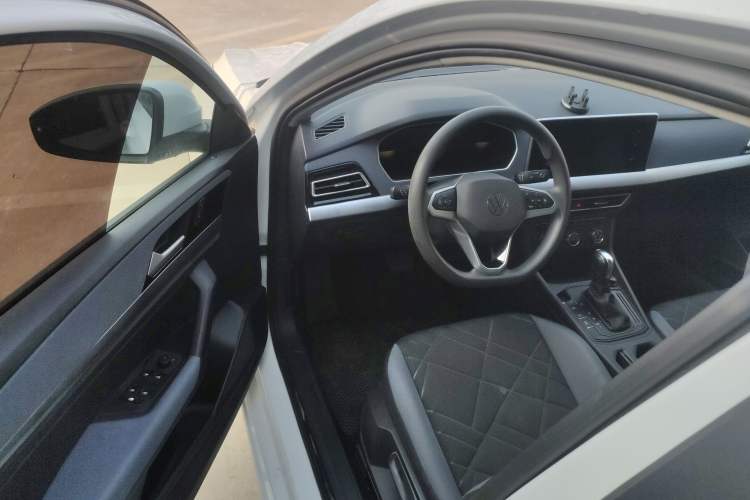 Used Volkswagen Lavida 2023 Revised 1.5L Automatic DeYi Edition