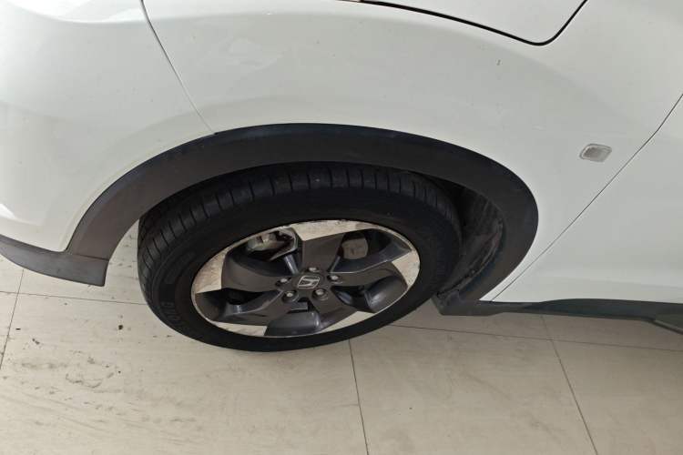 Used Honda Vezel 2017 1.8L CVT Front-Wheel Drive Pioneer Edition Left Front Wheel Hub