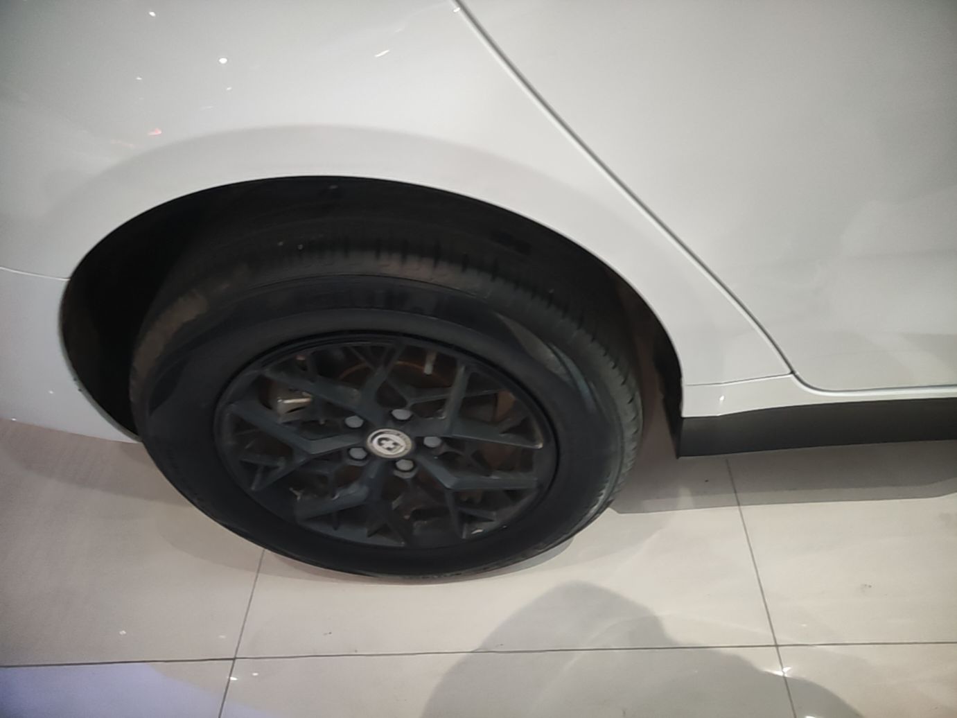 Geely Auto Emgrand New Energy 2022 EV Pro Ride-Hailing Version Lithium Iron Phosphate — снимка 11
